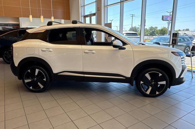 new 2025 Nissan Kicks car, priced at $27,785