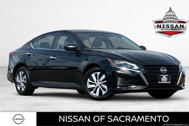 new 2025 Nissan Altima car