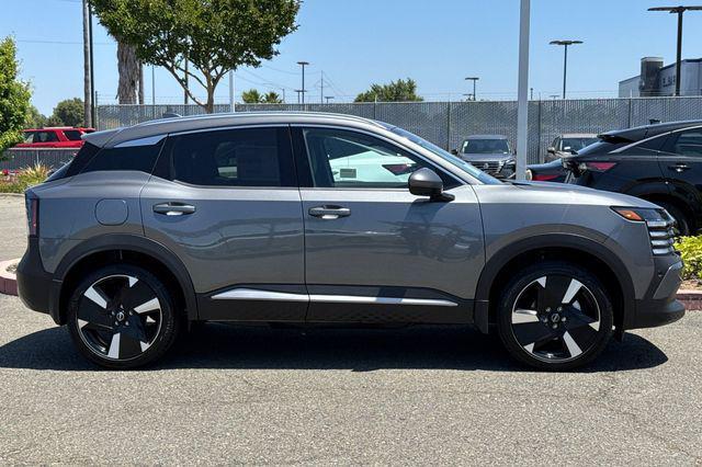 new 2025 Nissan Kicks car, priced at $30,618