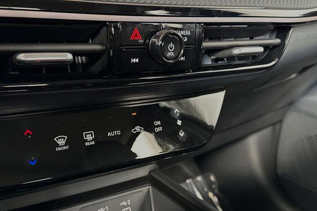 new 2025 Nissan Kicks car, priced at $30,618
