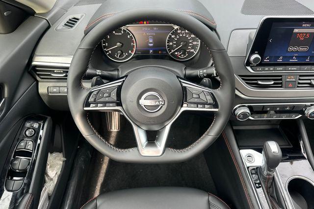 new 2025 Nissan Altima car