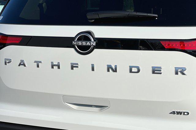 new 2024 Nissan Pathfinder car, priced at $35,082