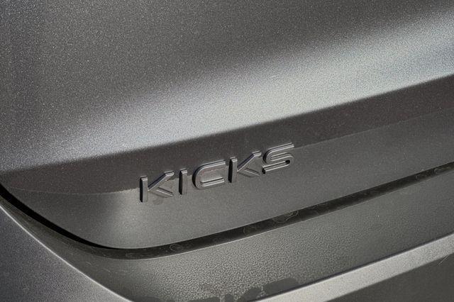 new 2025 Nissan Kicks car, priced at $24,962