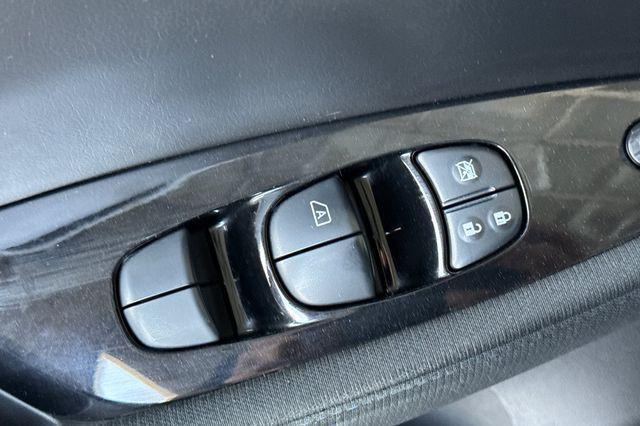 used 2022 Nissan Leaf car, priced at $15,990