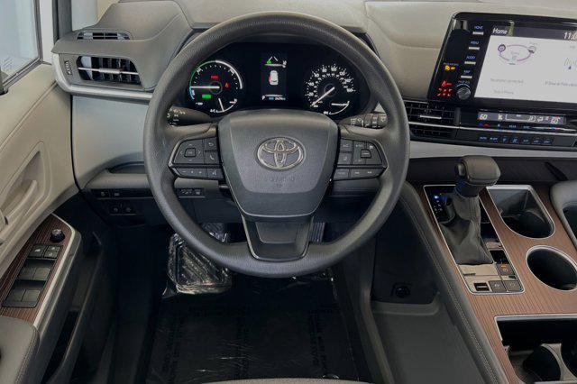used 2023 Toyota Sienna car, priced at $39,790
