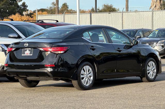 new 2025 Nissan Sentra car, priced at $22,382