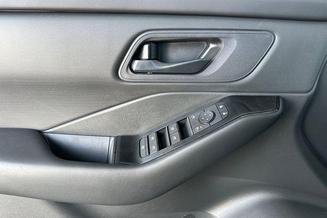 new 2025 Nissan Rogue car