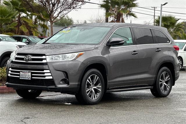 used 2017 Toyota Highlander car, priced at $20,390