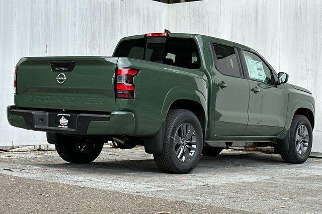 new 2025 Nissan Frontier car