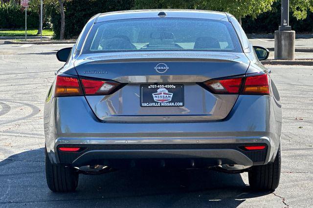 new 2025 Nissan Altima car