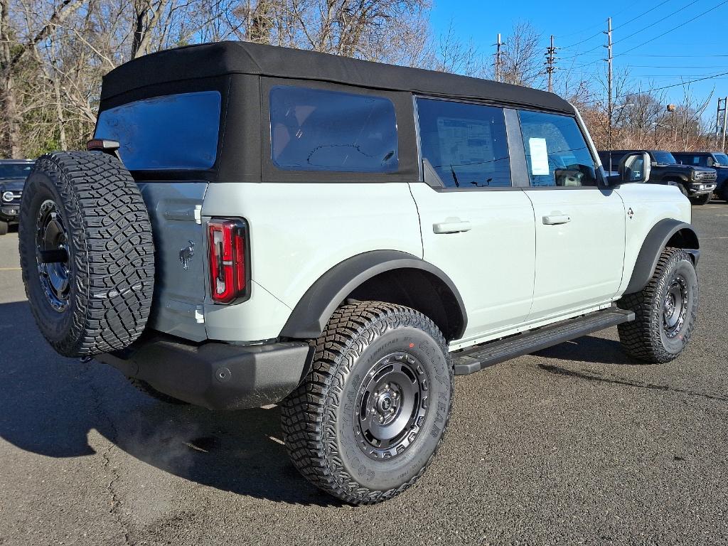 new 2024 Ford Bronco car, priced at $59,685