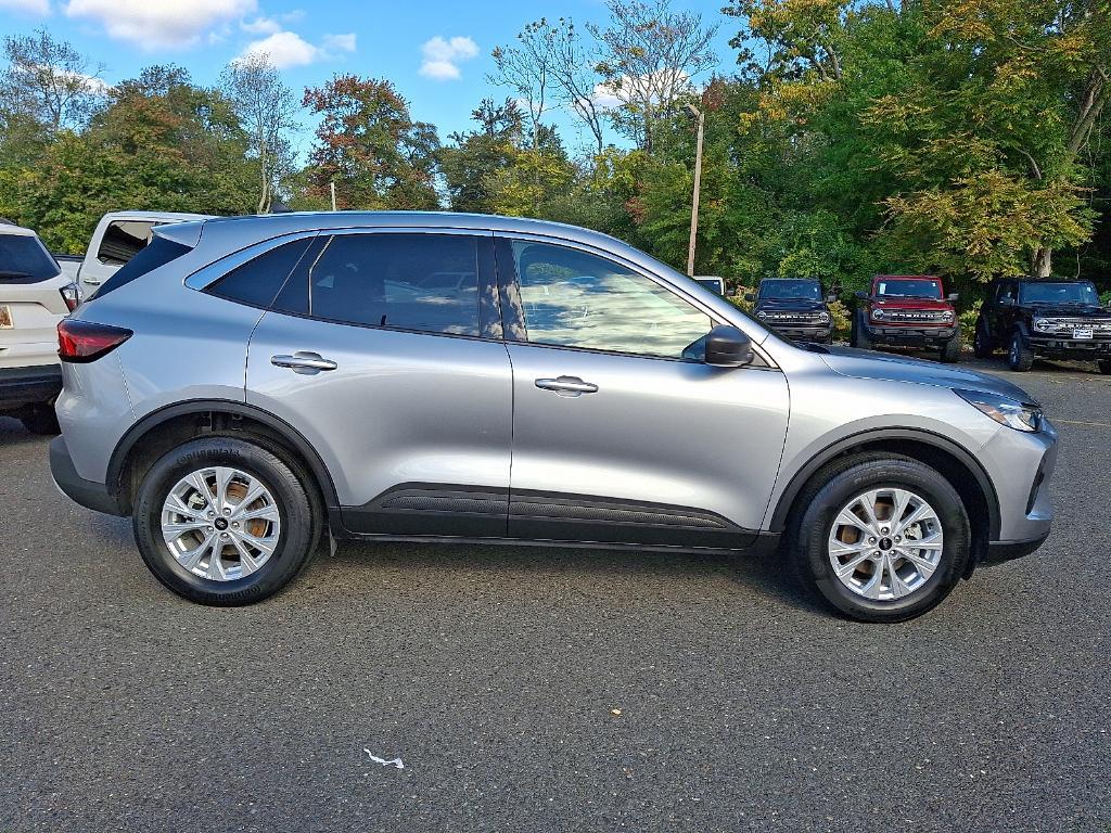 used 2024 Ford Escape car, priced at $22,295