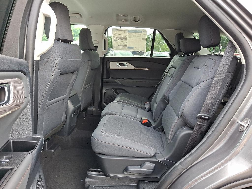 new 2025 Ford Explorer car, priced at $44,345