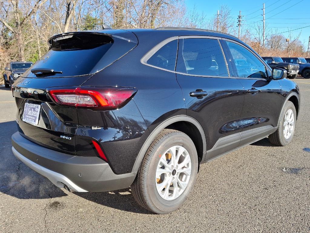 new 2025 Ford Escape car, priced at $35,125