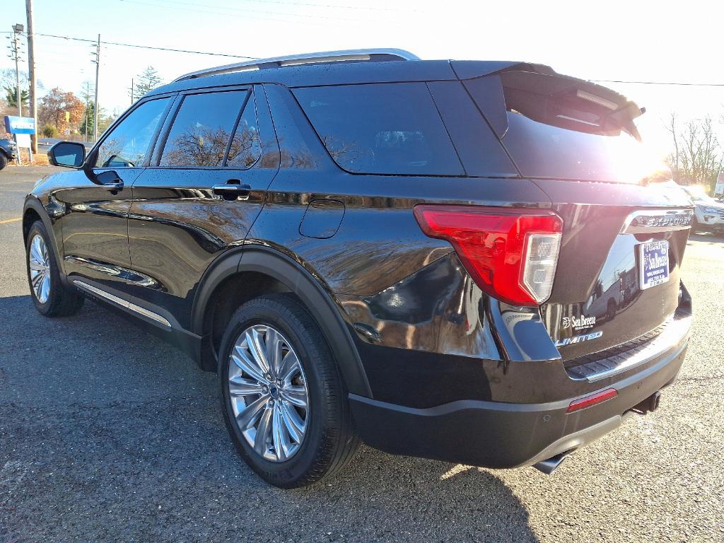 used 2021 Ford Explorer car