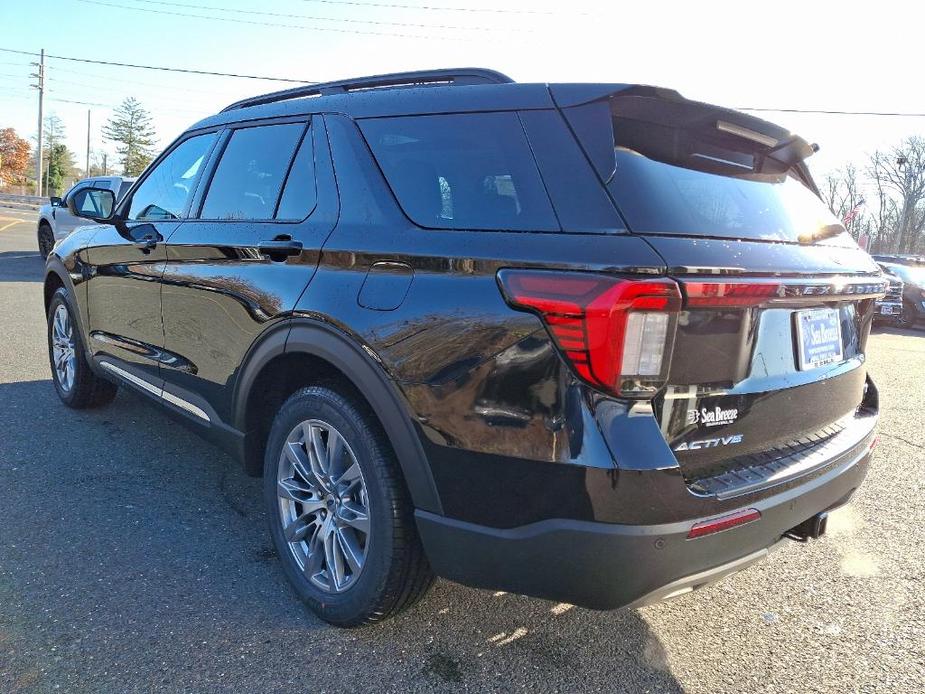 new 2025 Ford Explorer car, priced at $50,060