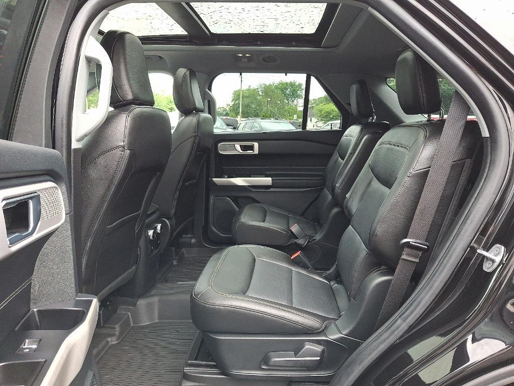 used 2022 Ford Explorer car, priced at $35,995