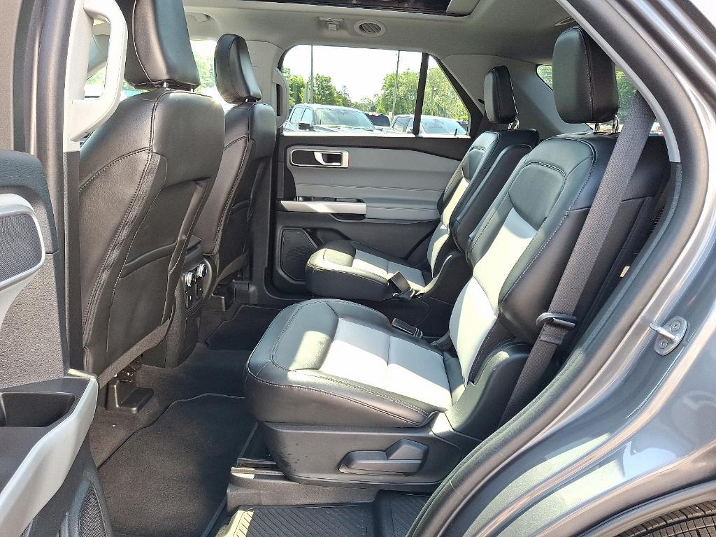 used 2022 Ford Explorer car, priced at $35,995