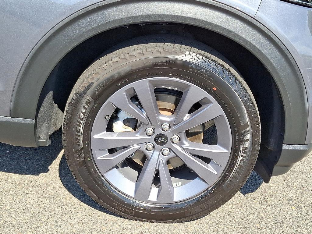 used 2022 Ford Explorer car, priced at $35,995
