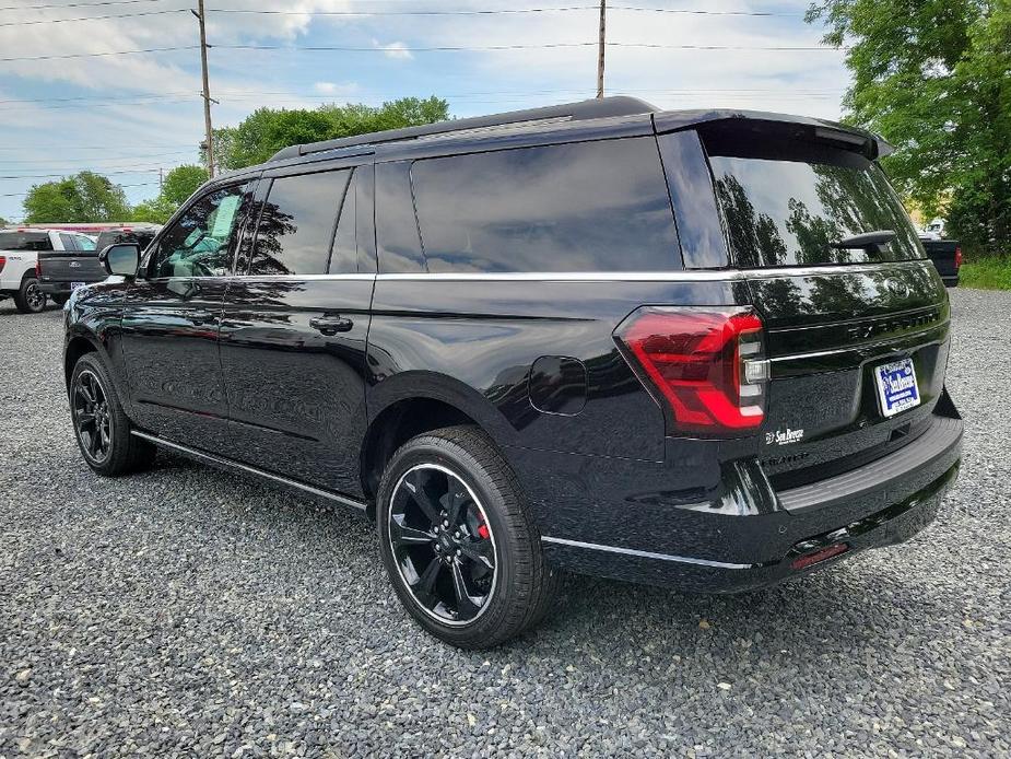 new 2024 Ford Expedition Max car, priced at $89,025