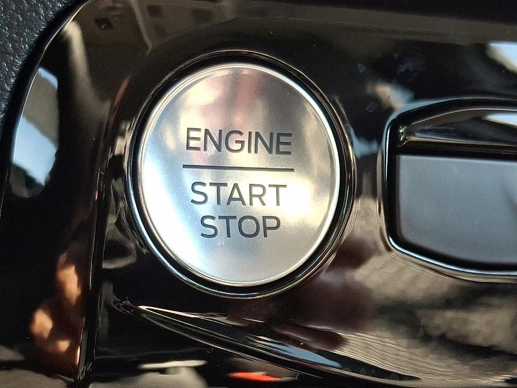 new 2025 Ford Escape car, priced at $32,005