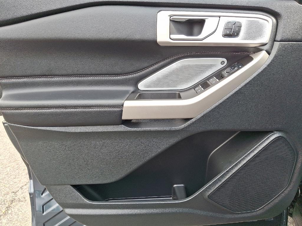 used 2023 Ford Explorer car, priced at $39,995