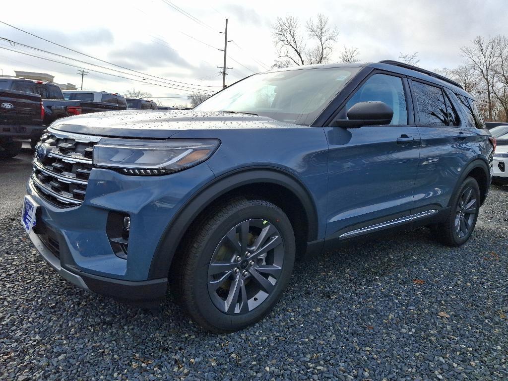 new 2025 Ford Explorer car, priced at $50,595