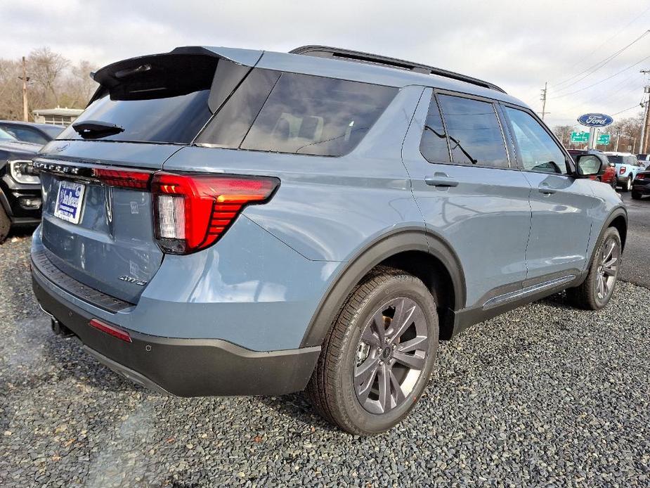 new 2025 Ford Explorer car, priced at $50,595