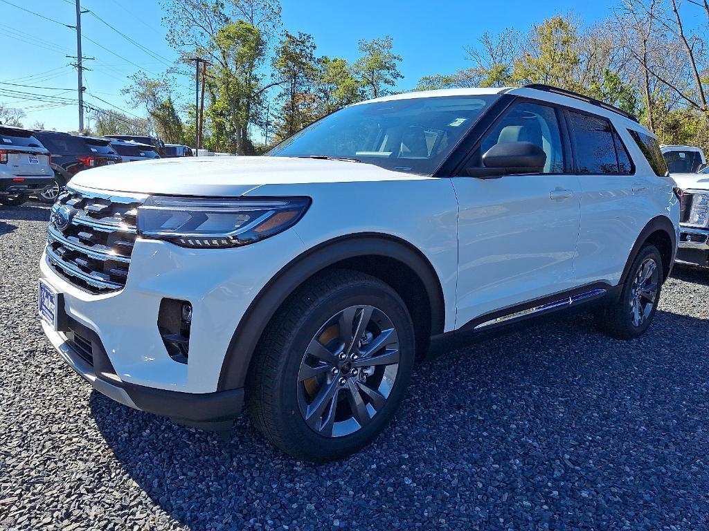 new 2025 Ford Explorer car, priced at $51,765