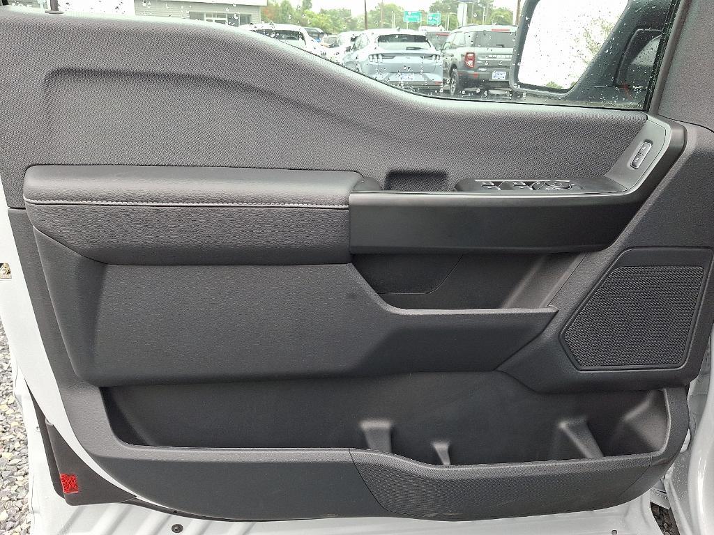 new 2025 Ford F-150 car, priced at $50,215