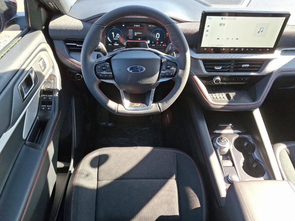 new 2025 Ford Explorer car, priced at $66,240