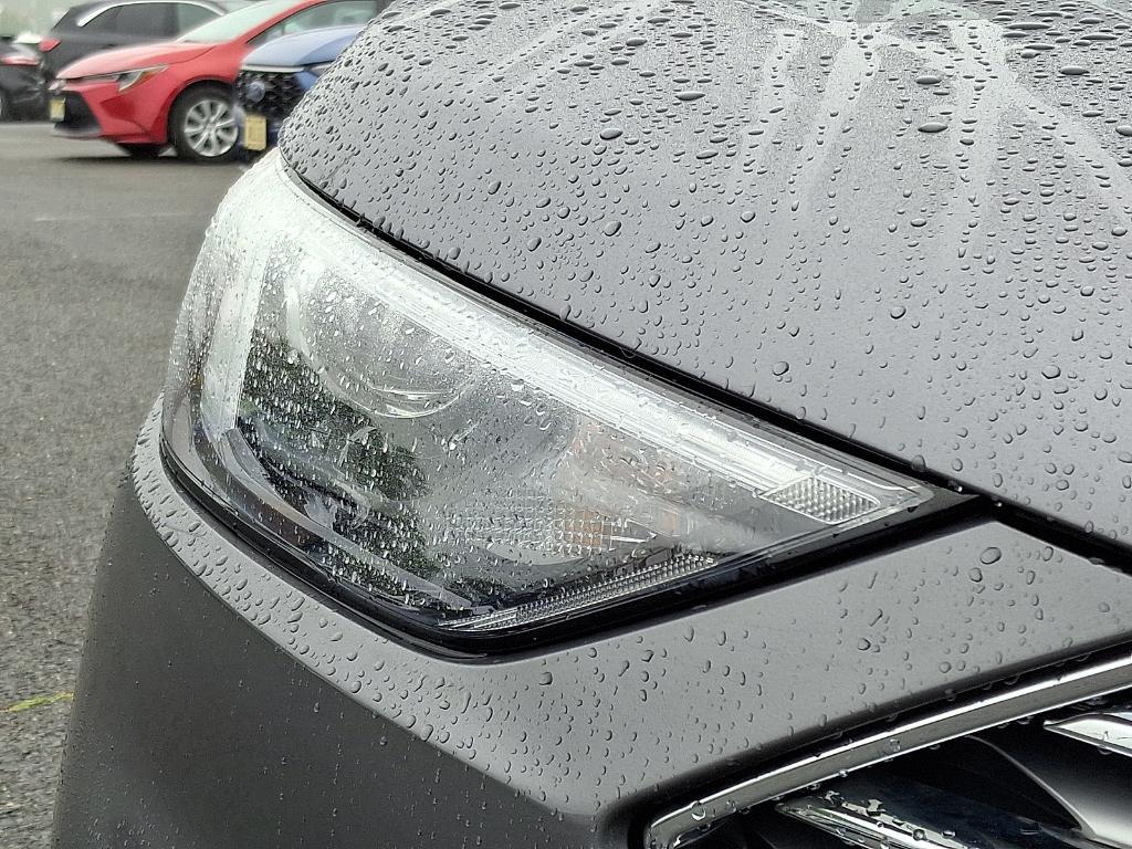 used 2022 Ford Edge car, priced at $31,995