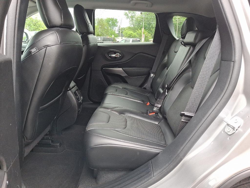 used 2020 Jeep Cherokee car, priced at $21,995