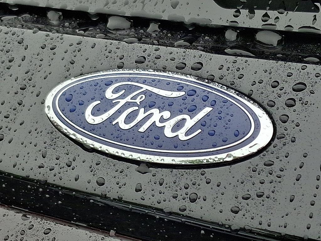 new 2025 Ford Explorer car, priced at $43,580