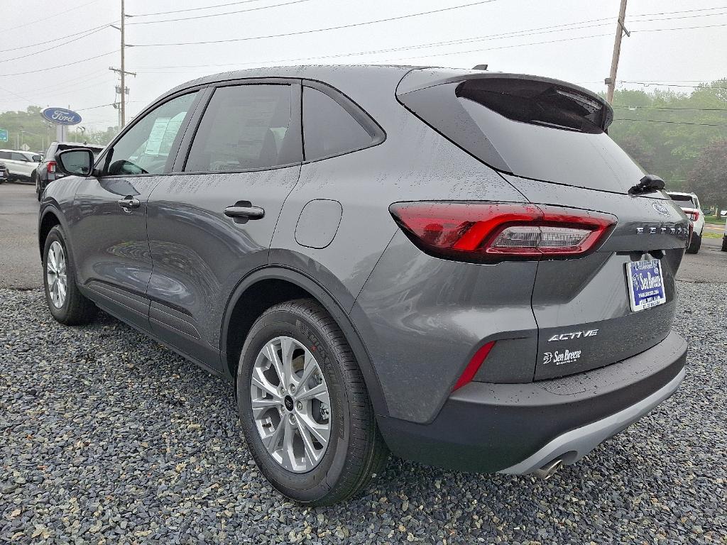 new 2025 Ford Escape car, priced at $31,840