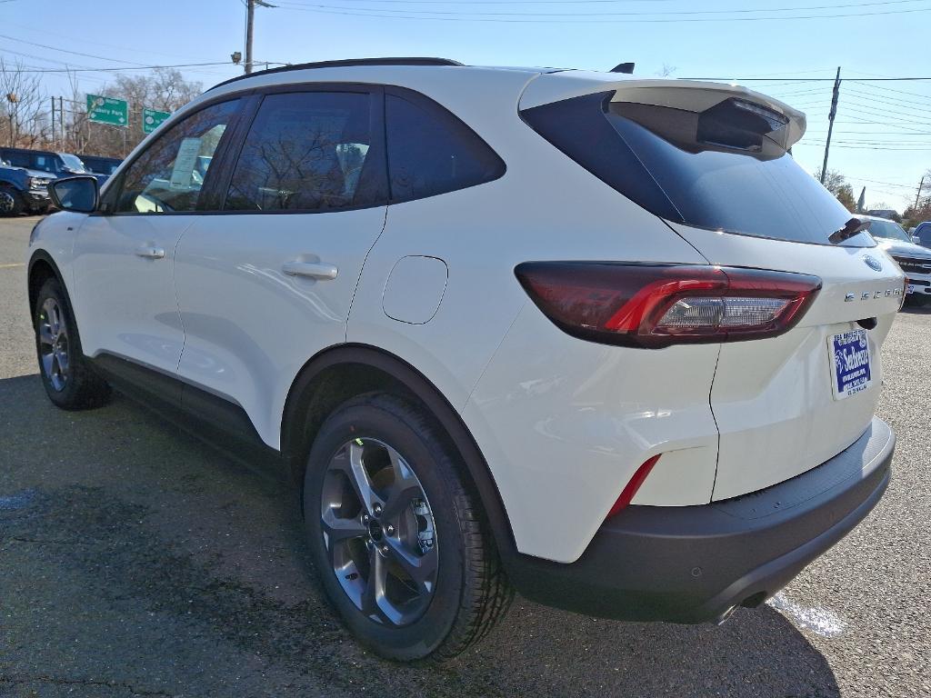new 2025 Ford Escape car, priced at $37,910