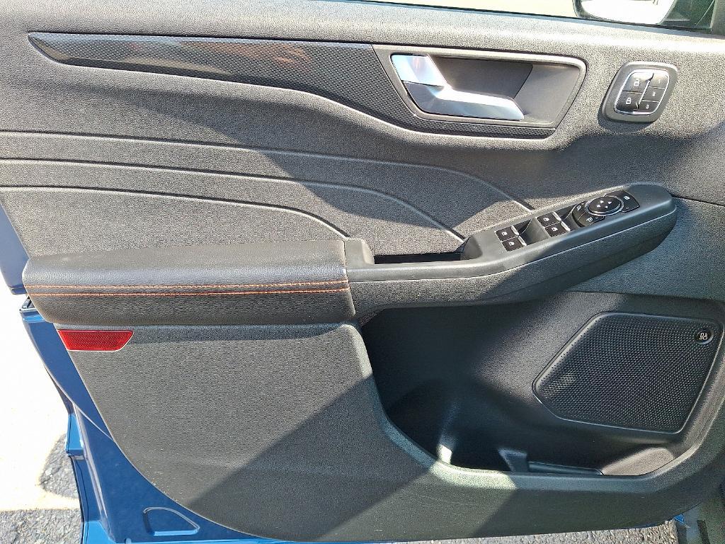 used 2023 Ford Escape car, priced at $29,995