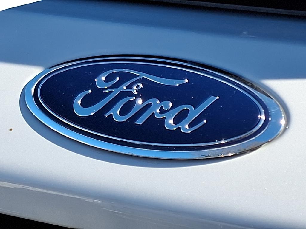 new 2025 Ford Explorer car, priced at $50,970