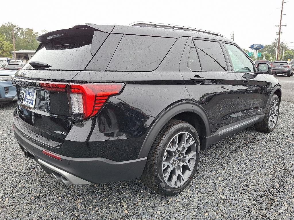 new 2025 Ford Explorer car, priced at $61,600