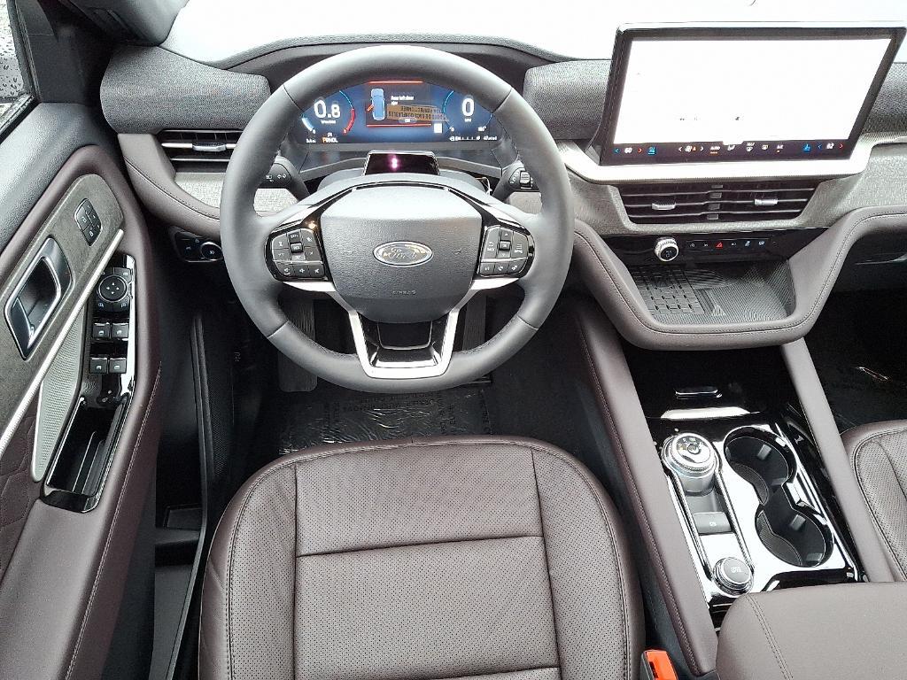 new 2025 Ford Explorer car, priced at $61,600
