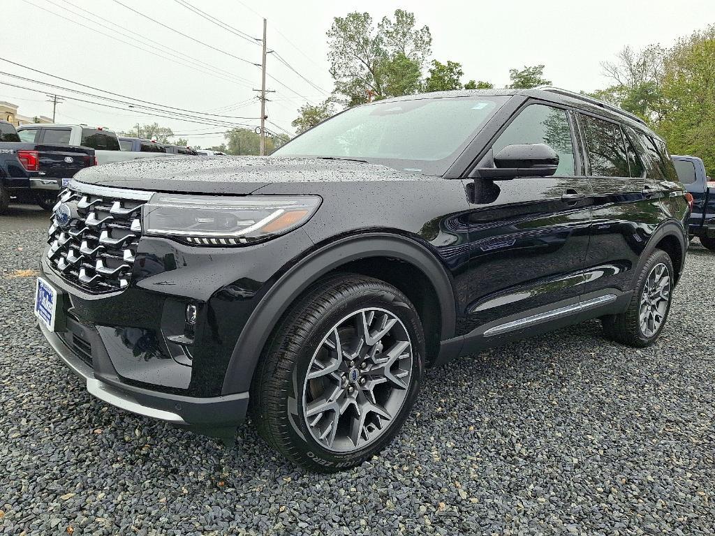 new 2025 Ford Explorer car, priced at $61,600