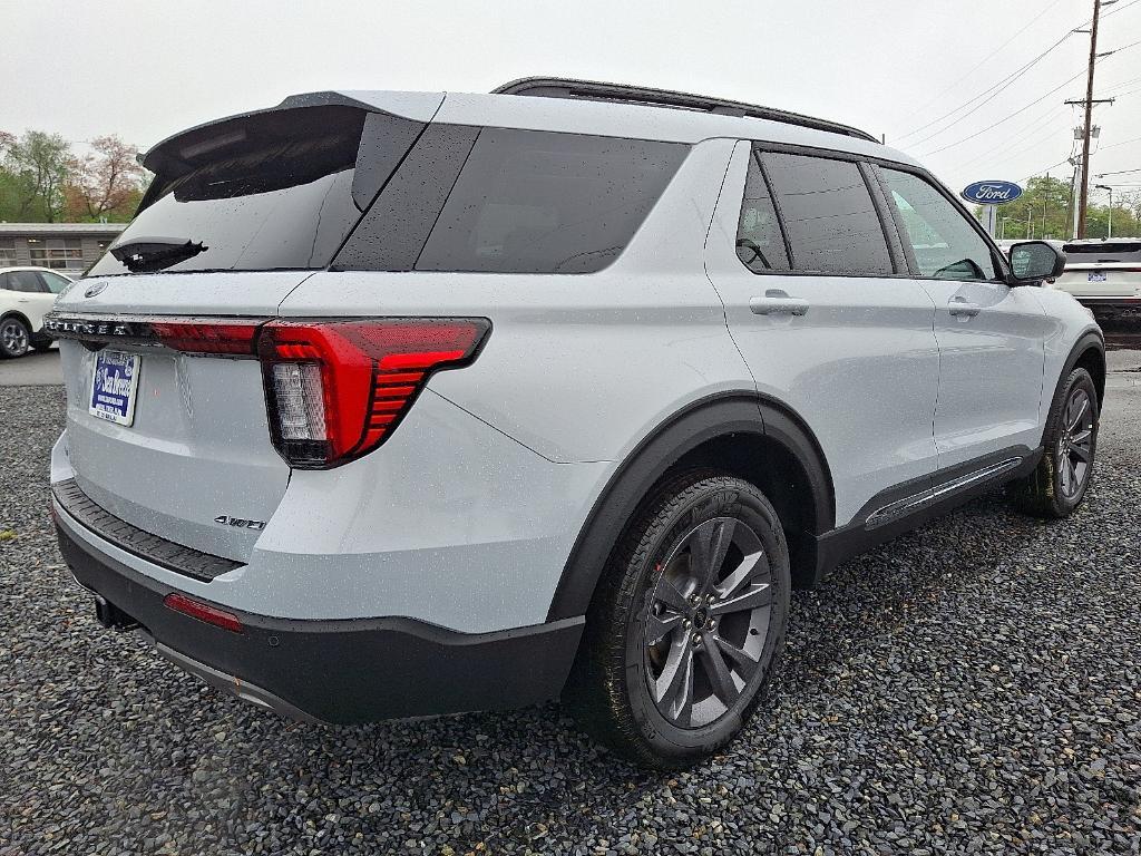new 2025 Ford Explorer car, priced at $49,900