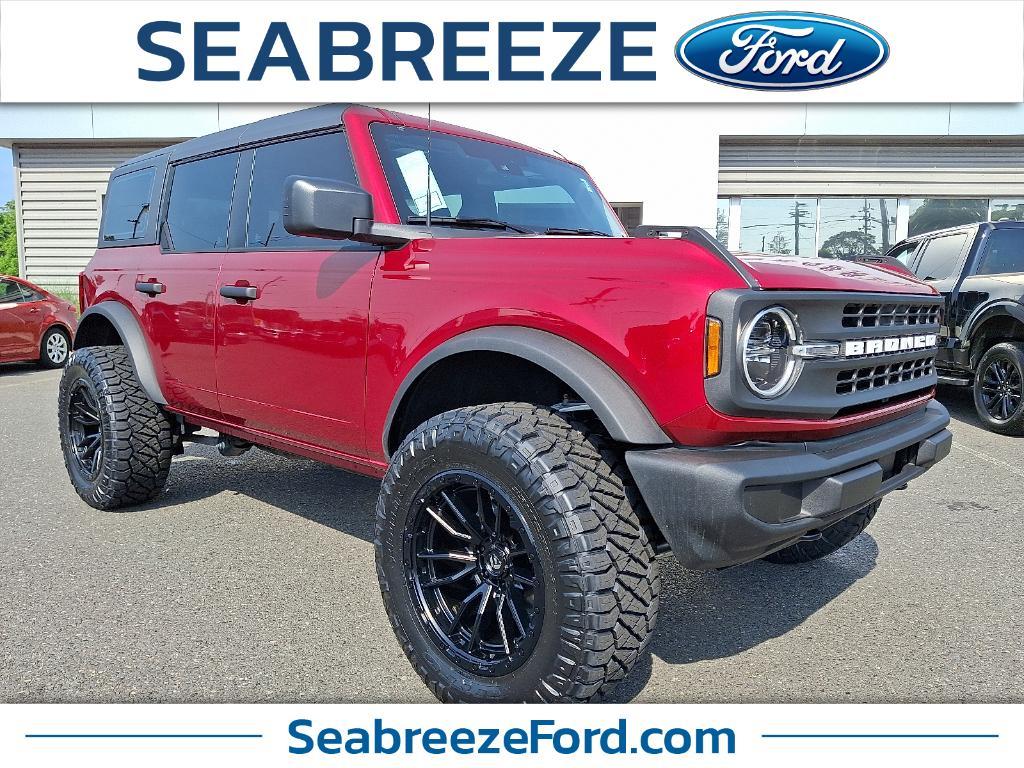 new 2025 Ford Bronco car, priced at $44,070