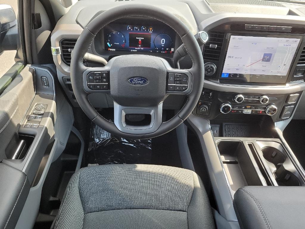 new 2024 Ford F-150 car, priced at $62,905