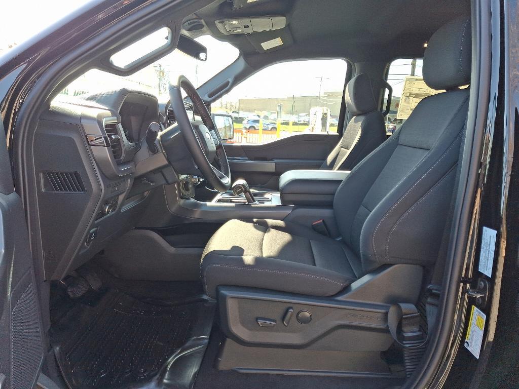 new 2025 Ford F-150 car, priced at $60,600