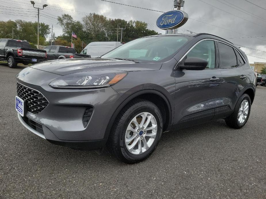 used 2022 Ford Escape car, priced at $23,995