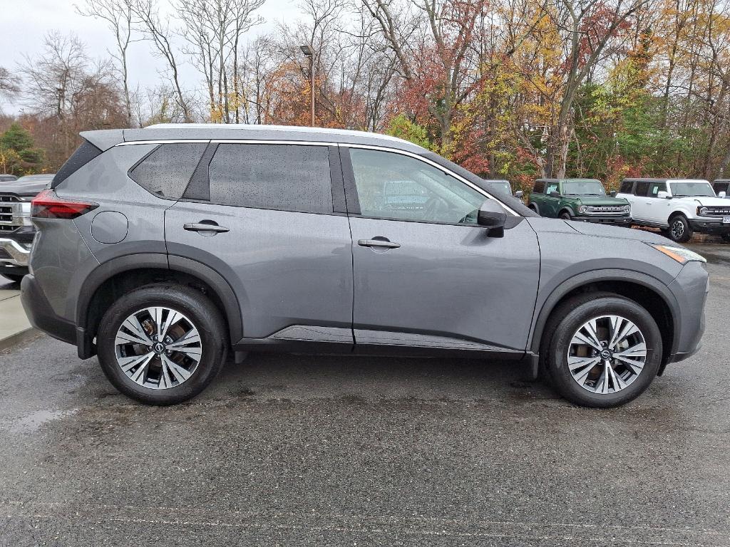 used 2022 Nissan Rogue car, priced at $23,995