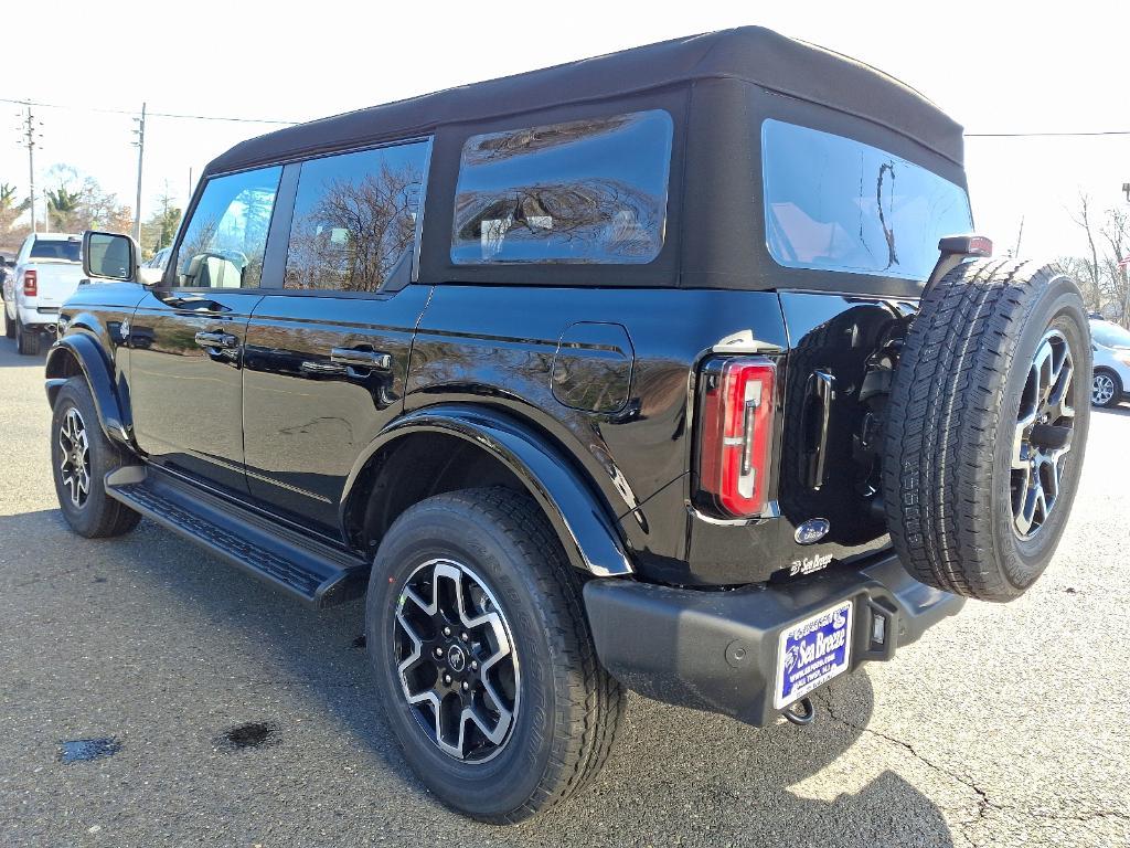 new 2025 Ford Bronco car, priced at $54,965