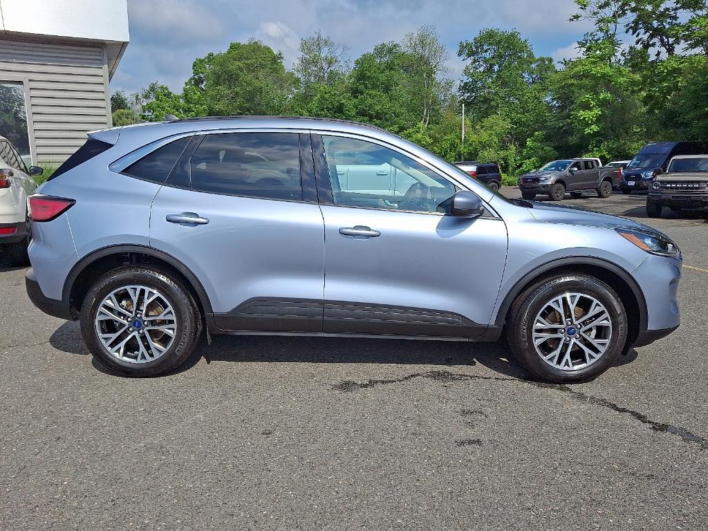 used 2022 Ford Escape car, priced at $25,995