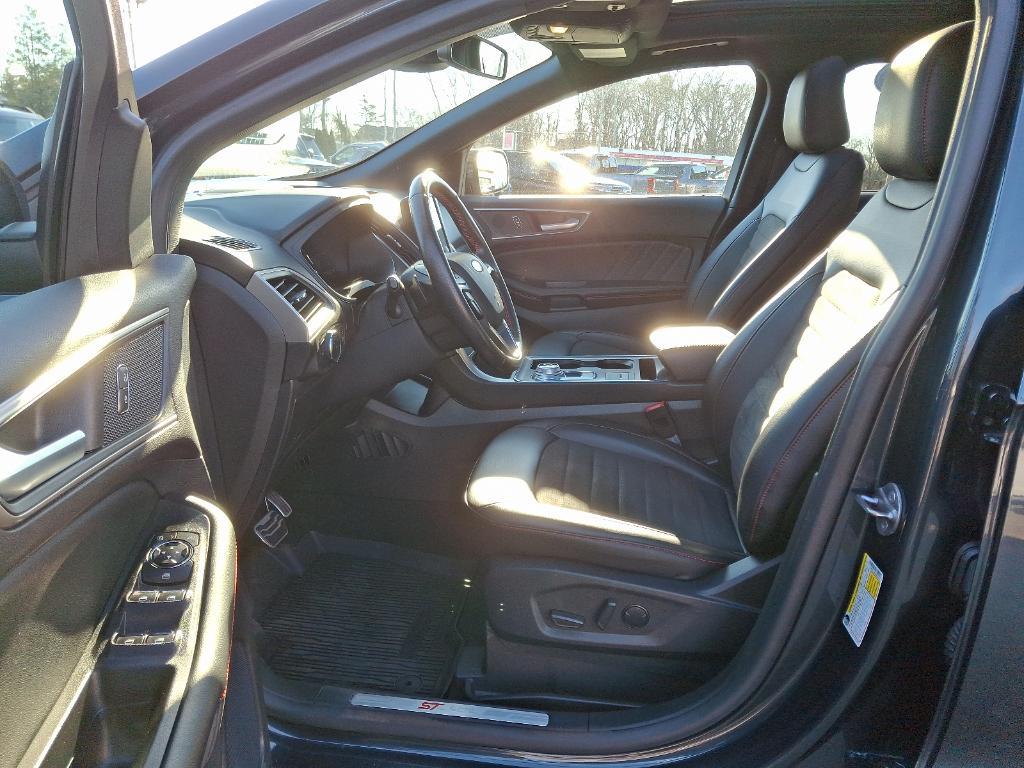 used 2022 Ford Edge car, priced at $31,995